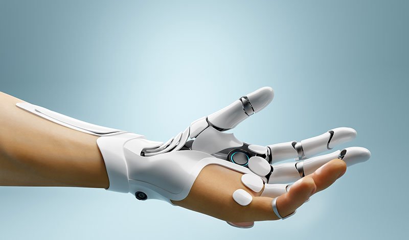 intelligence artificielle art main bionique bras humain